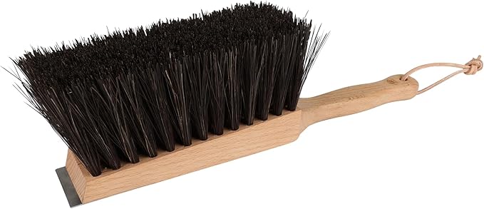 Redecker Garden Hand Brush with Stainless Steel Scraper – Tough Arenga Fiber Bristles for Pavers, Joints & Outdoor Surfaces, Oiled Beechwood Handle, for Stubborn Dirt Removal