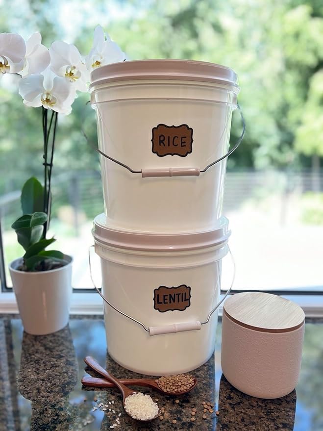 House Naturals 2 Gallon Bucket with Screw on Lid - Pack of 3 Made in USA Containers (White Buckets with White Lids)