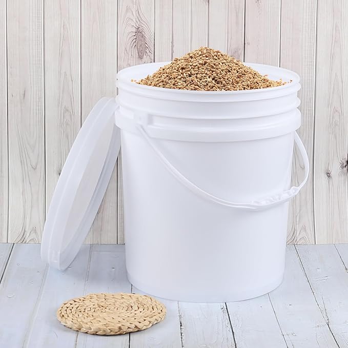 Anbers 7 Gallon Food Grade Buckets with Seal Lids, 4-Pack Round Plastic Bucket Pail with Handle, White